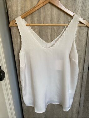 Scalloped LC Lauren Conrad Tank Top - XS